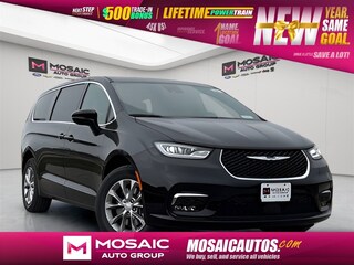 2026 Chrysler Pacifica Select Passenger Van