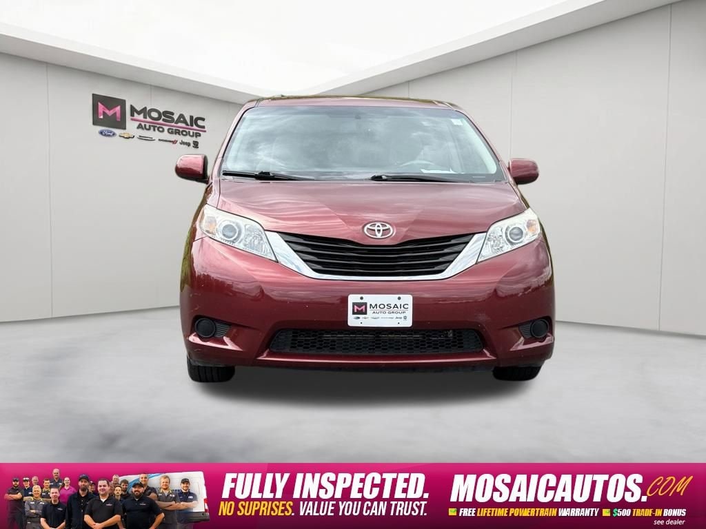 Used 2014 Toyota Sienna LE with VIN 5TDJK3DC1ES090400 for sale in Zumbrota, Minnesota