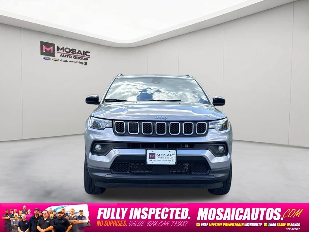Used 2024 Jeep Compass Latitude with VIN 3C4NJDBN4RT595390 for sale in Zumbrota, Minnesota