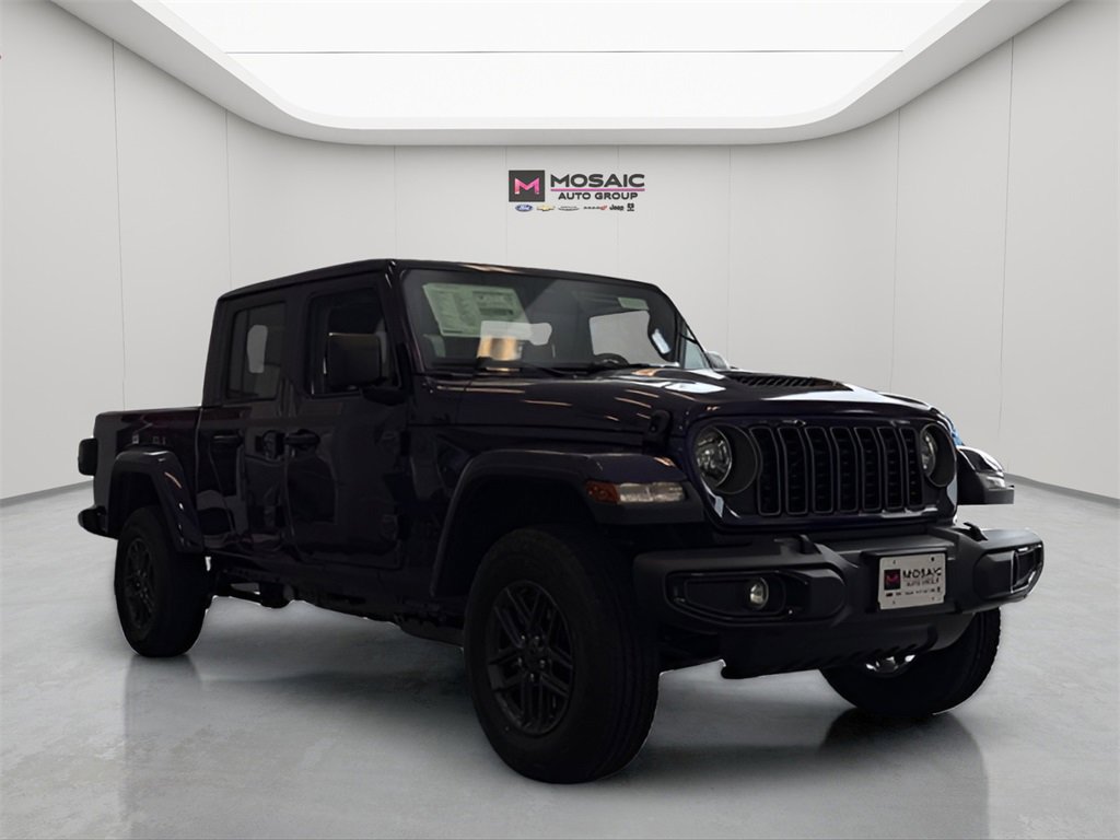 2026 Jeep Gladiator Sport S's photo