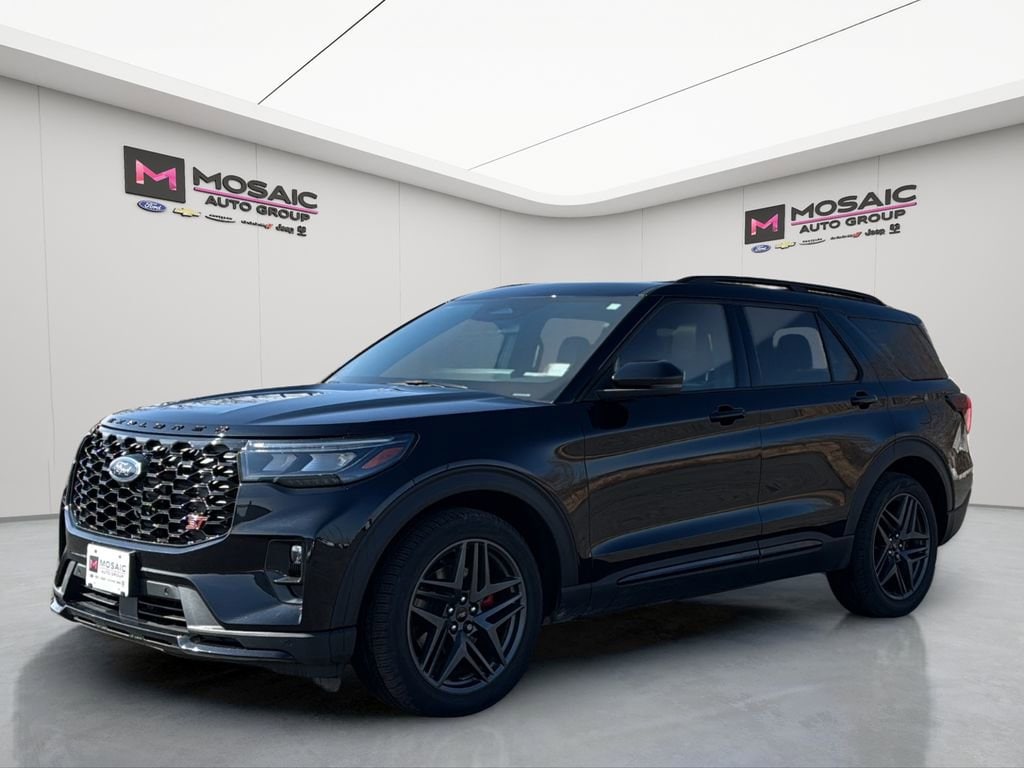 Used 2025 Ford Explorer ST SUV