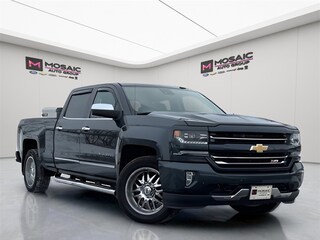 2017 Chevrolet Silverado 1500 LTZ Truck Crew Cab