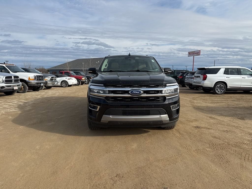 Used 2024 Ford Expedition Limited with VIN 1FMJK2A83REA57917 for sale in Zumbrota, Minnesota