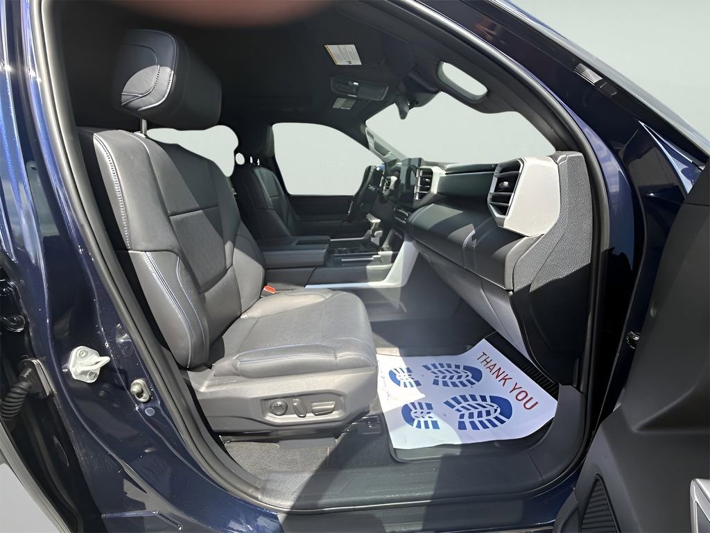 2023 Toyota Sequoia Platinum - Photo 20