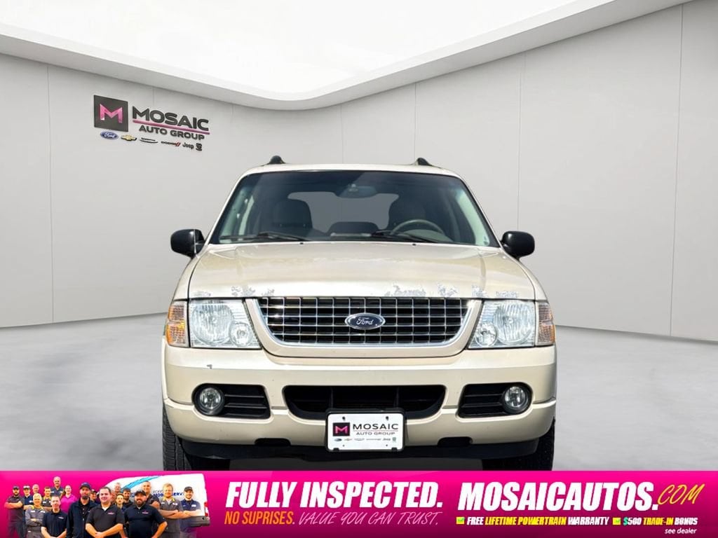 Used 2005 Ford Explorer Limited with VIN 1FMZU75W25ZA05569 for sale in Zumbrota, Minnesota
