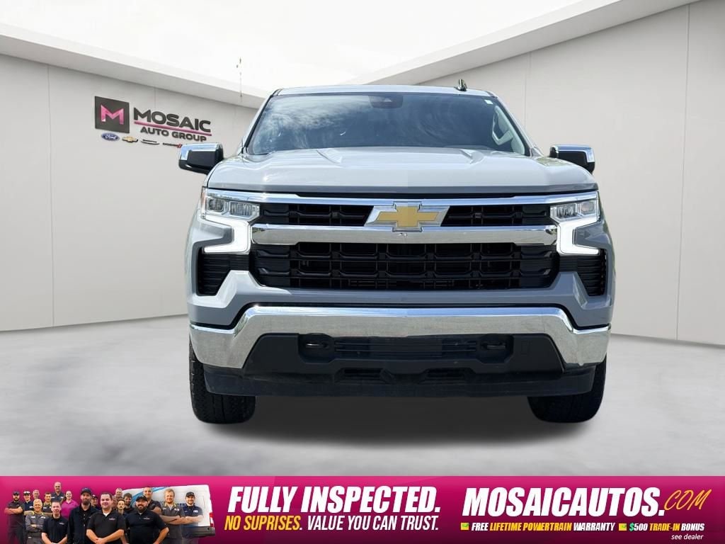 Used 2024 Chevrolet Silverado 1500 LT with VIN 3GCPDKEK8RG358691 for sale in Zumbrota, Minnesota