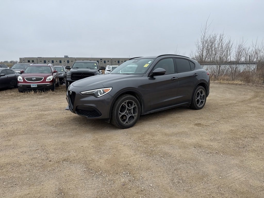 Used 2022 Alfa Romeo Stelvio Sprint SUV