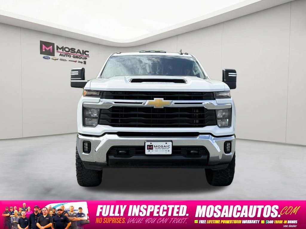 Used 2024 Chevrolet Silverado 2500HD LT with VIN 1GC4YNE71RF118095 for sale in Zumbrota, Minnesota