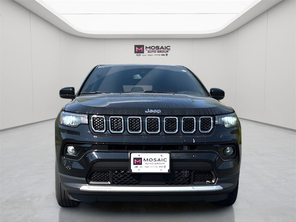 Used 2024 Jeep Compass Limited with VIN 3C4NJDCN8RT582690 for sale in Zumbrota, Minnesota