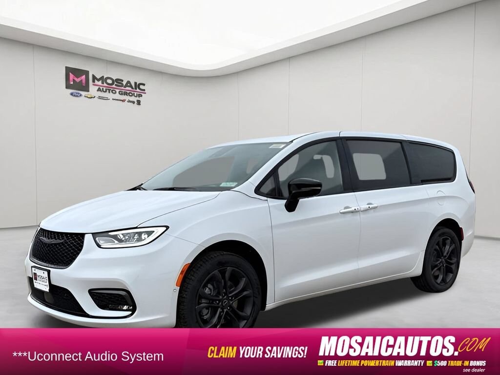 New 2026 Chrysler Pacifica Select Passenger Van