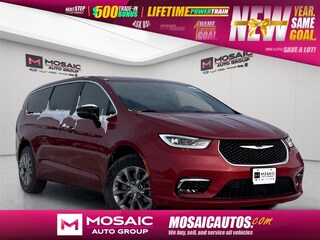 2026 Chrysler Pacifica Limited Passenger Van