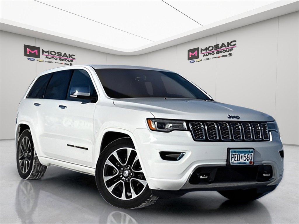 2017 Jeep Grand Cherokee Overland's photo
