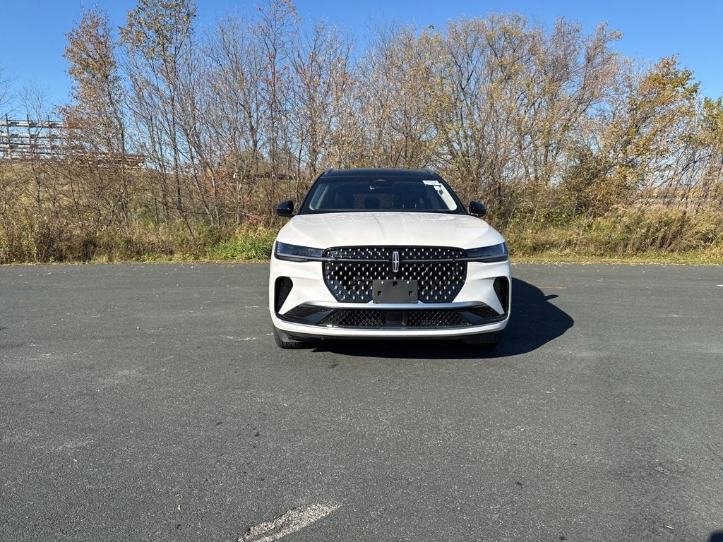 Used 2024 Lincoln Nautilus Reserve with VIN 5LMPJ8KA5RJ838900 for sale in Zumbrota, Minnesota