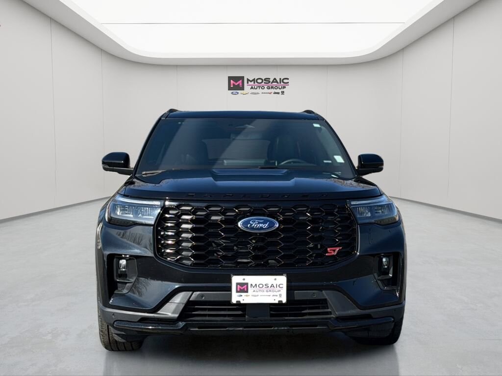 Used 2025 Ford Explorer ST SUV
