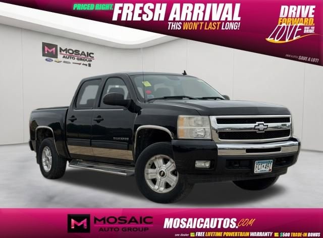 2011 Chevrolet Silverado 1500 LT 4X4 Crew Cab's photo