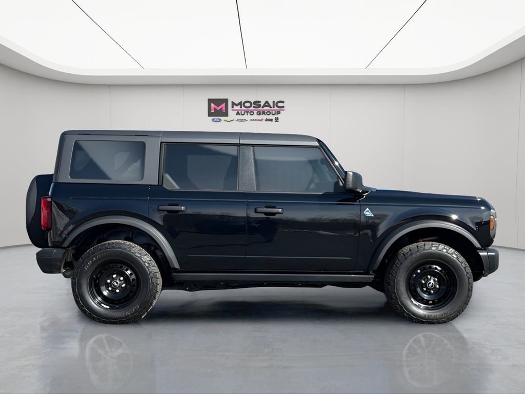 Used 2023 Ford Bronco Black Diamond with VIN 1FMEE5BP0PLB87405 for sale in Zumbrota, Minnesota