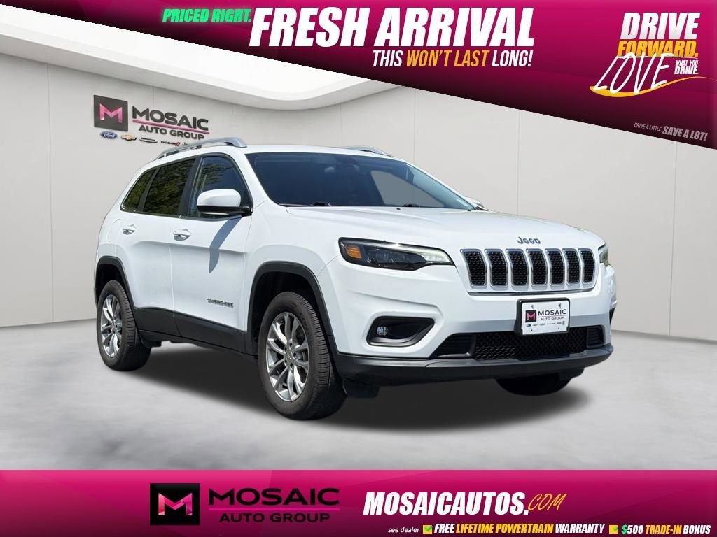 2019 Jeep Cherokee Latitude Plus 4X4's photo