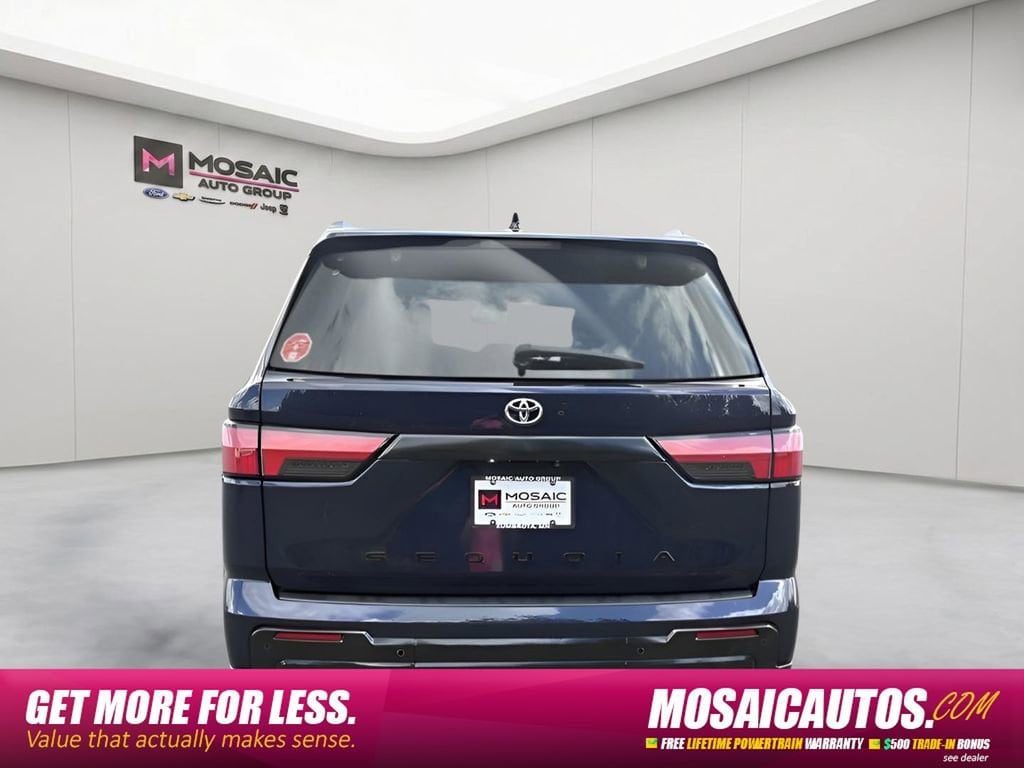 2023 Toyota Sequoia Platinum - Photo 6