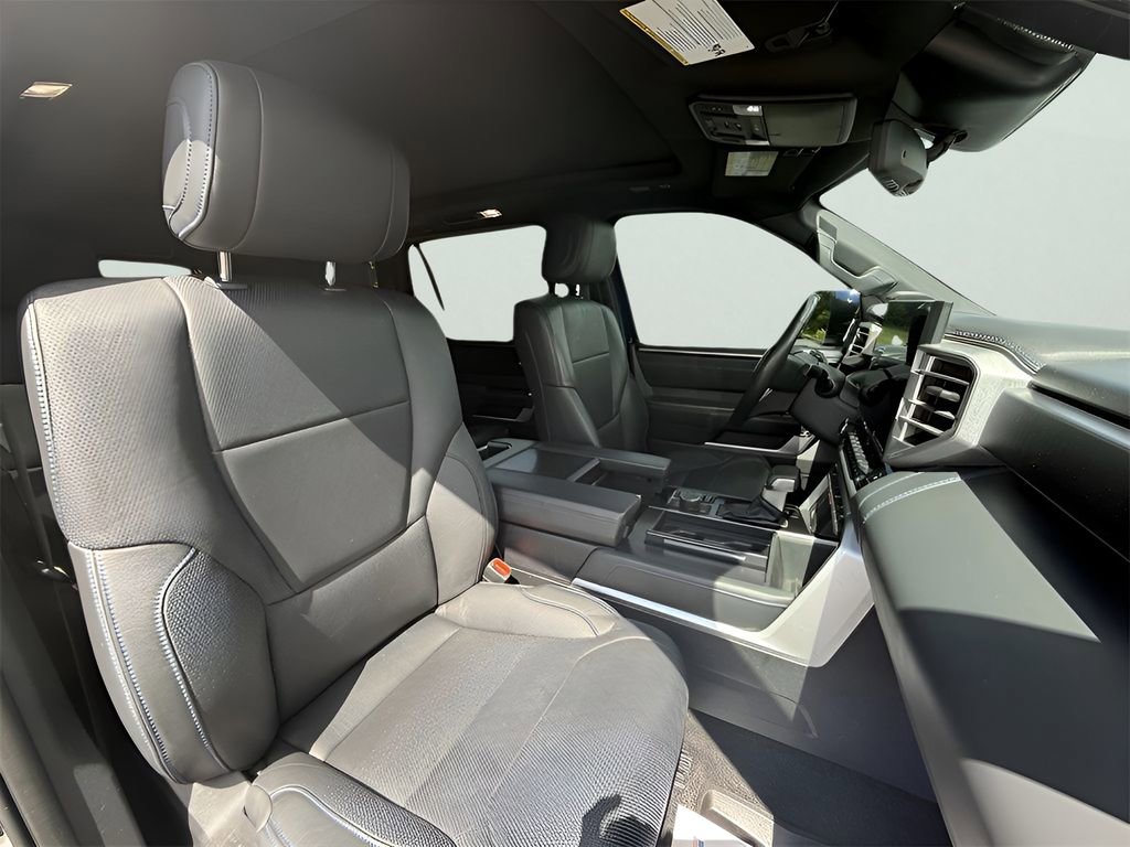 2023 Toyota Sequoia Platinum - Photo 19