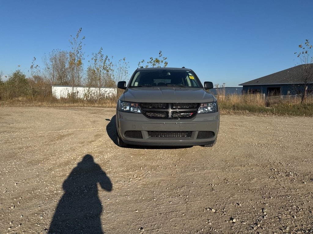 Used 2020 Dodge Journey SE with VIN 3C4PDCAB5LT219158 for sale in Zumbrota, Minnesota
