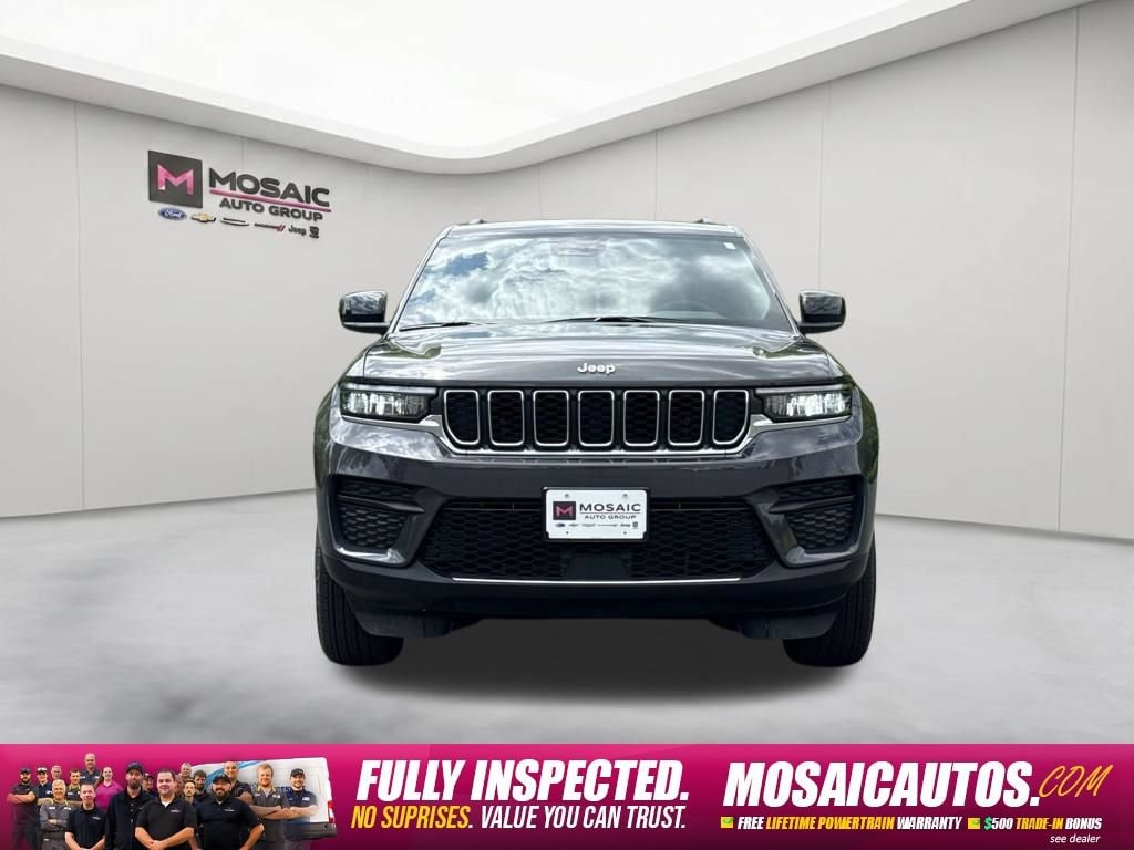 Used 2024 Jeep Grand Cherokee Laredo with VIN 1C4RJHAG2RC124538 for sale in Zumbrota, Minnesota