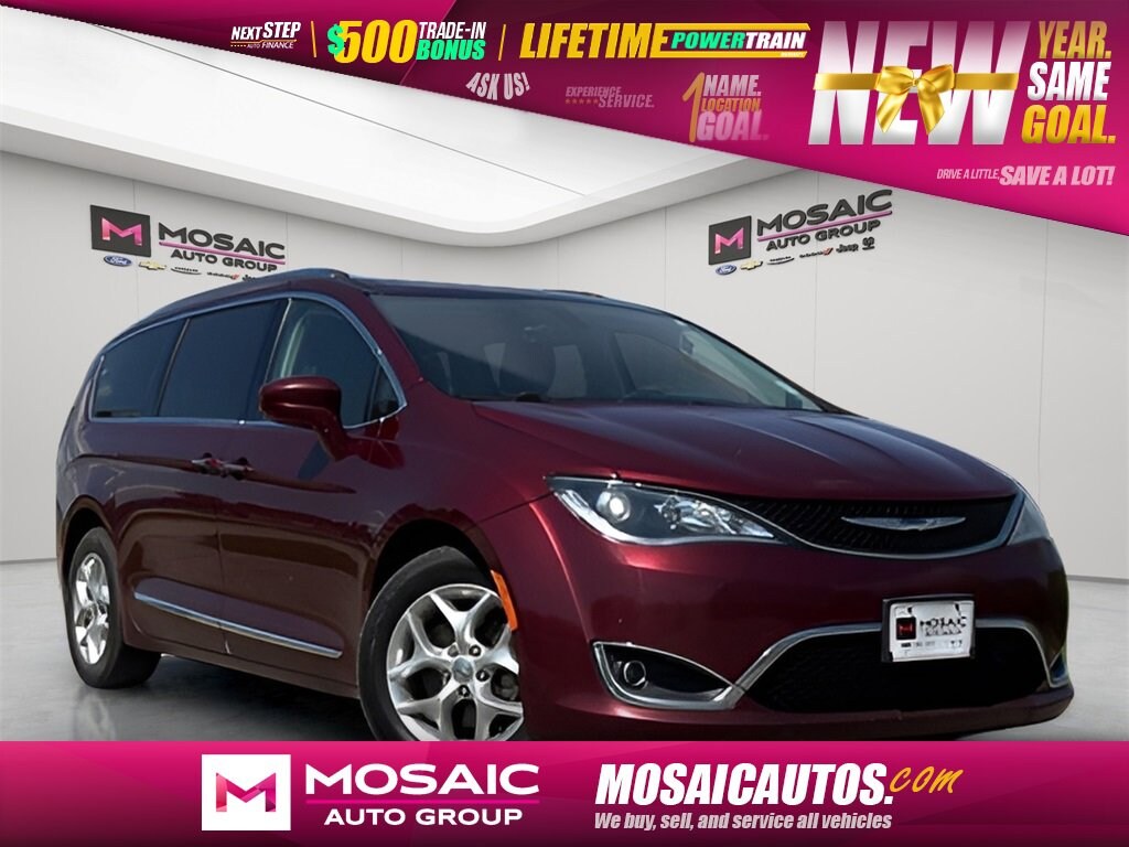 Used 2017 Chrysler Pacifica Touring-L Plus Van