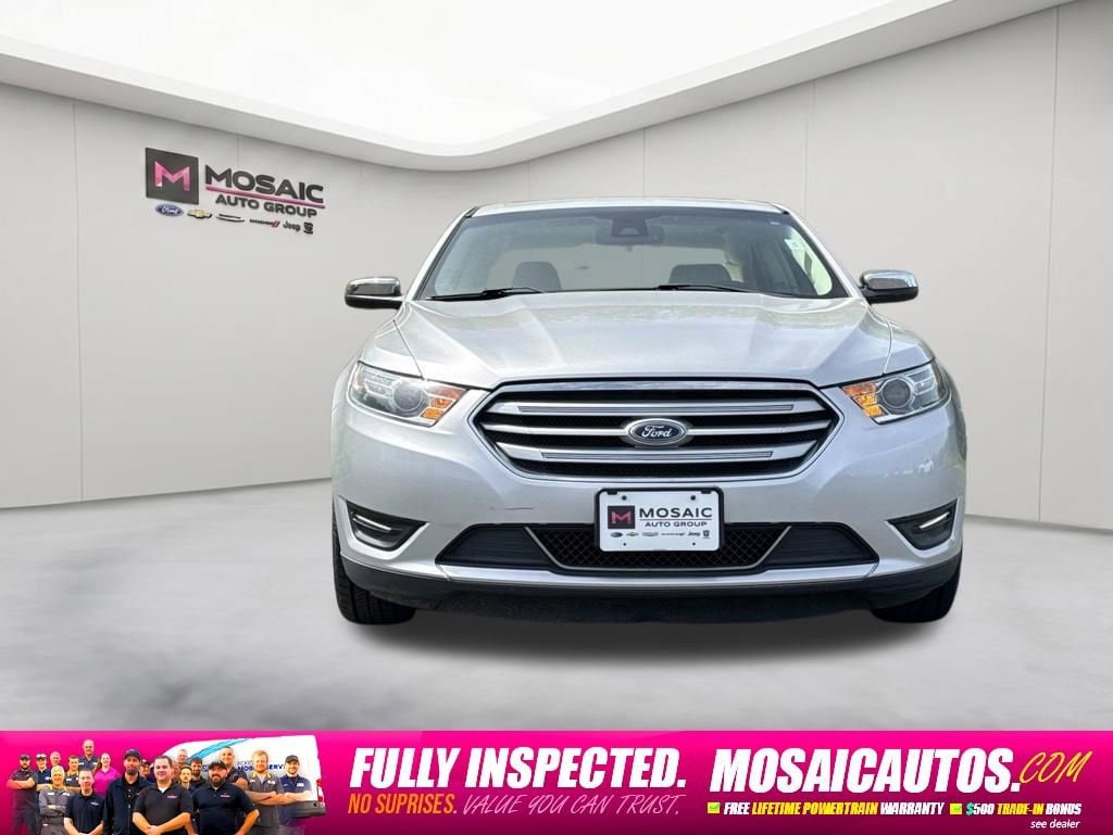 Used 2018 Ford Taurus Limited with VIN 1FAHP2J86JG112248 for sale in Zumbrota, Minnesota