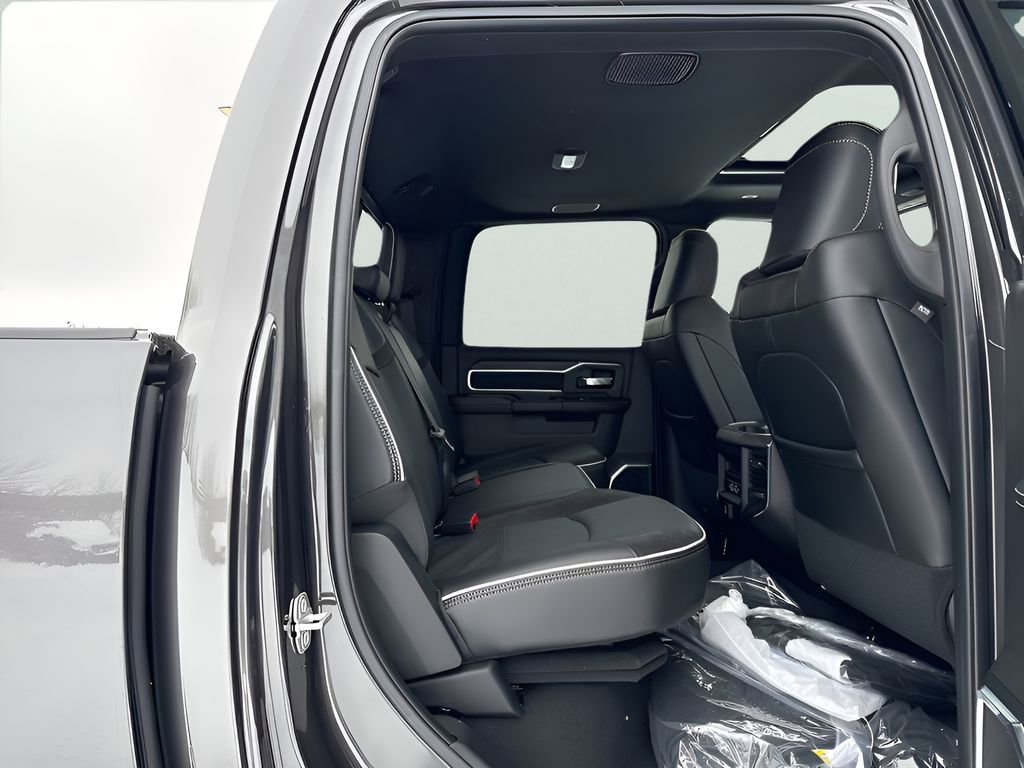 2026 RAM 2500 Laramie - Photo 15