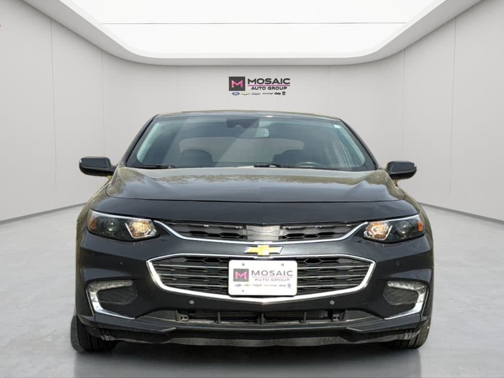 Used 2016 Chevrolet Malibu 2LZ Premier with VIN 1G1ZH5SX9GF236508 for sale in Zumbrota, Minnesota