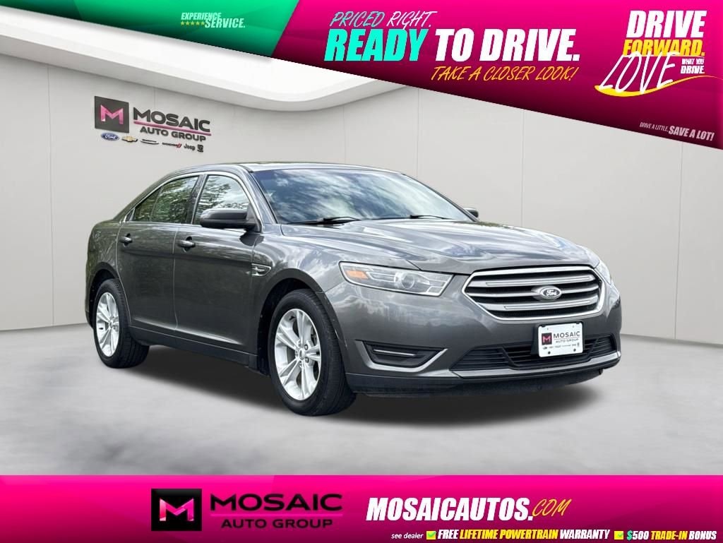 2015 Ford Taurus SEL FWD's photo