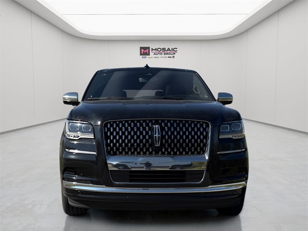 Used 2023 Lincoln Navigator Black Label with VIN 5LMJJ2TG9PEL16914 for sale in Zumbrota, Minnesota
