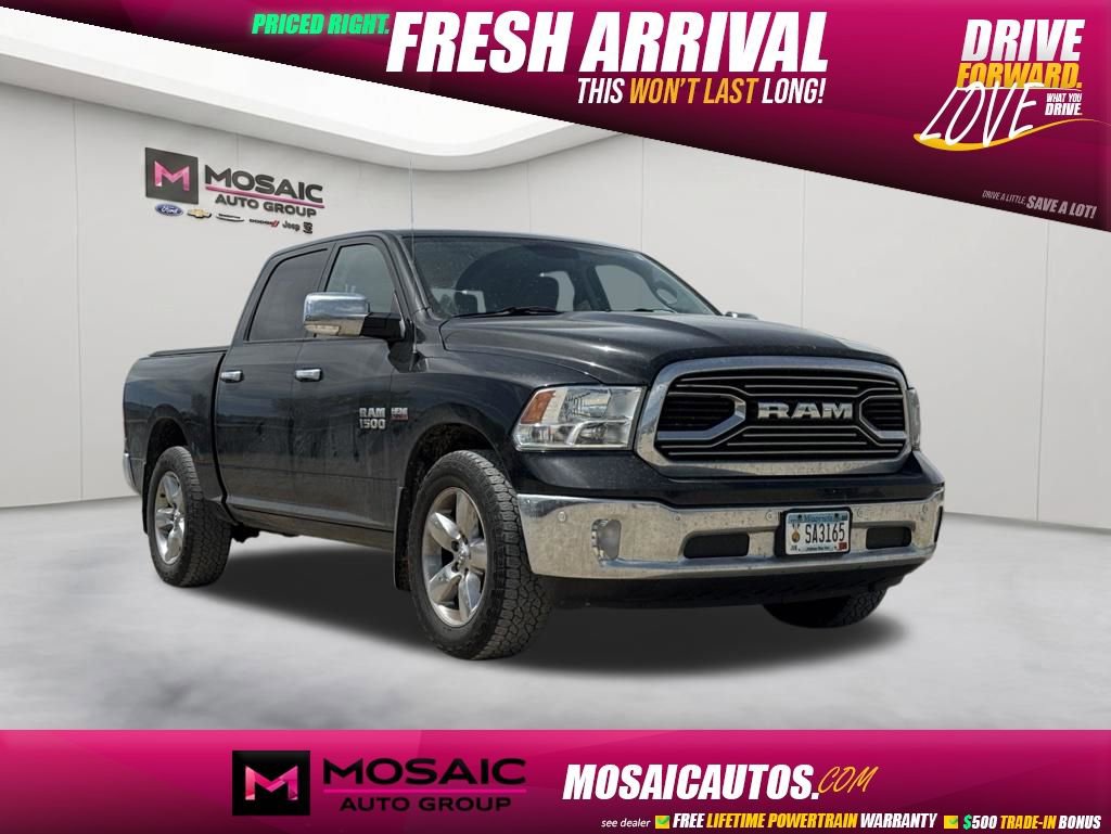2016 RAM 1500 Big Horn 4x4 Crew Cab 5'7's photo