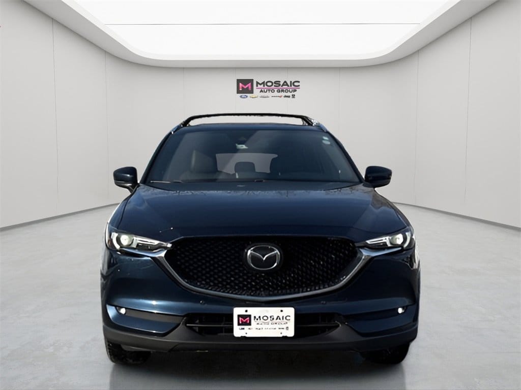 Used 2020 Mazda CX-5 Signature with VIN JM3KFBEY9L0843563 for sale in Zumbrota, Minnesota