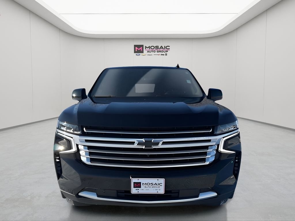 Used 2022 Chevrolet Tahoe High Country with VIN 1GNSKTKT2NR337212 for sale in Zumbrota, Minnesota