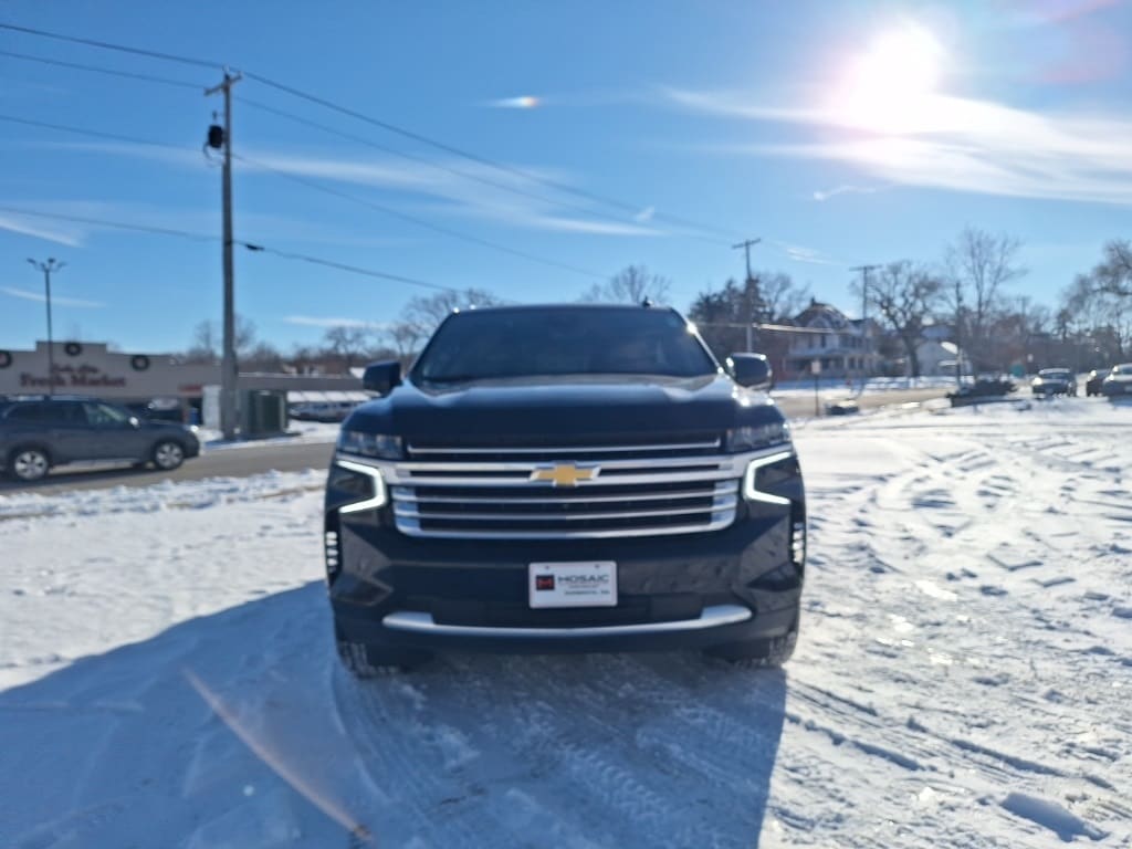 Used 2024 Chevrolet Tahoe High Country with VIN 1GNSKTKL3RR171160 for sale in Lake City, Minnesota