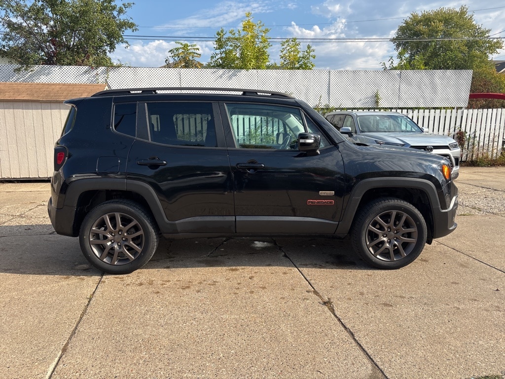 Used 2016 Jeep Renegade Latitude with VIN ZACCJBBT4GPE04369 for sale in Lake City, Minnesota
