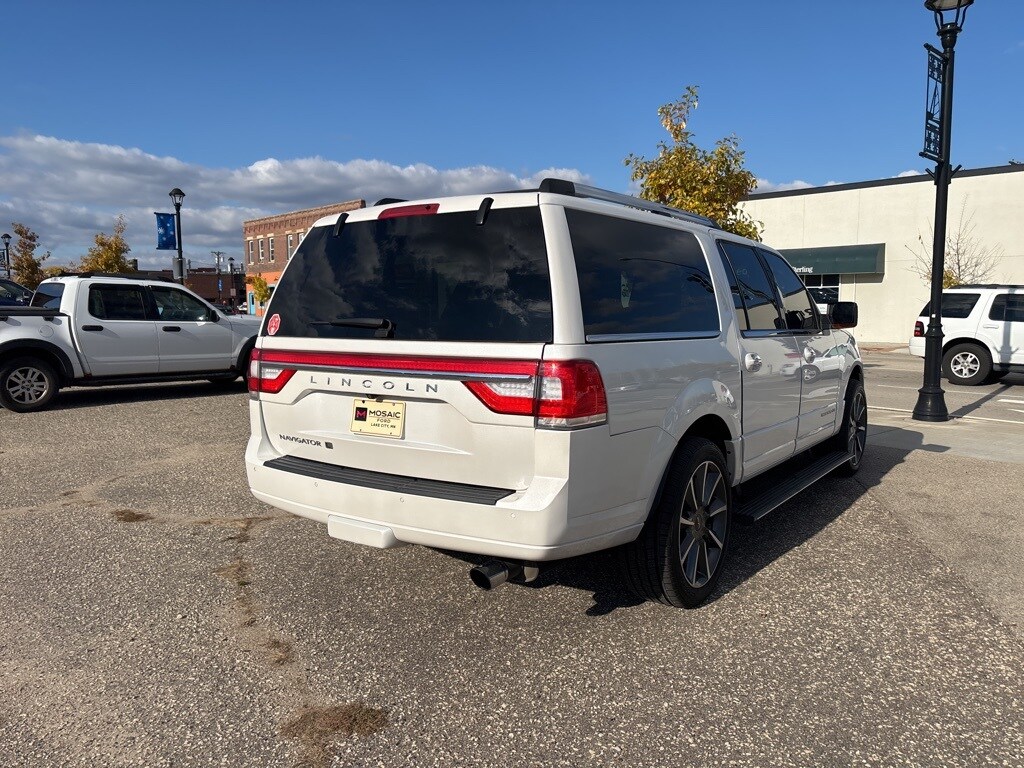 Used 2017 Lincoln Navigator L Reserve SUV