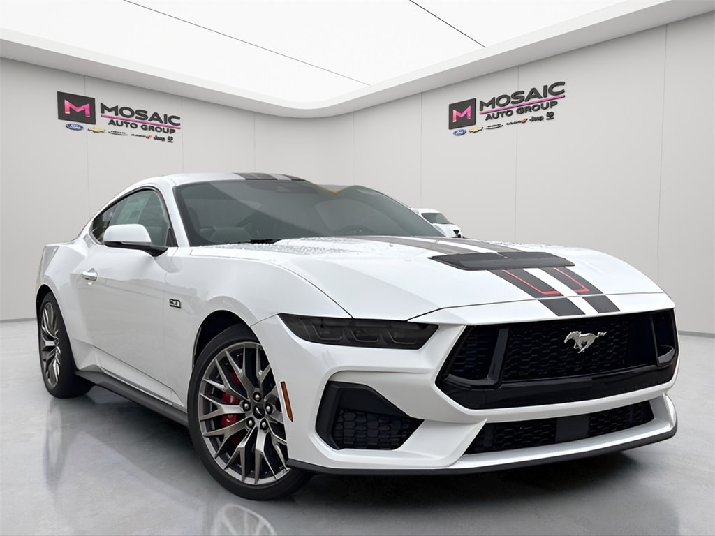 2025 Ford Mustang GT Premium's photo