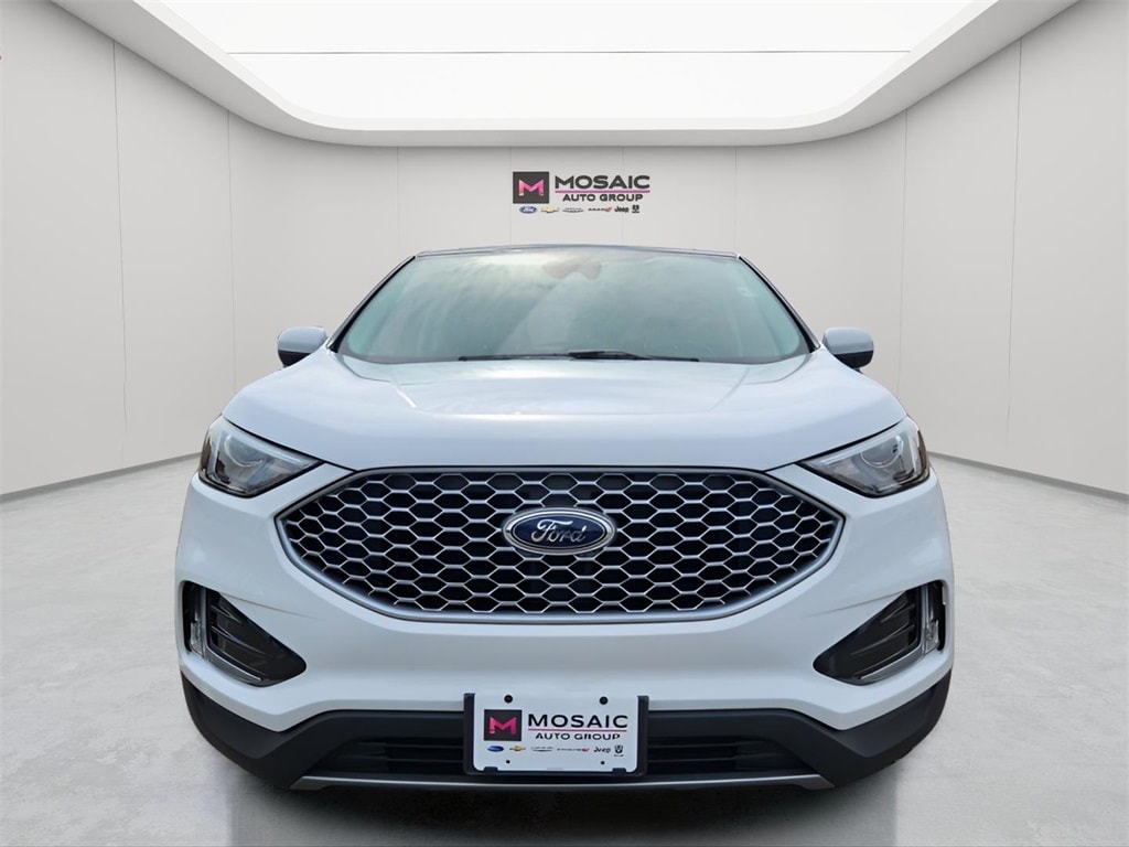 Used 2023 Ford Edge SEL with VIN 2FMPK4J93PBA56645 for sale in Lake City, Minnesota
