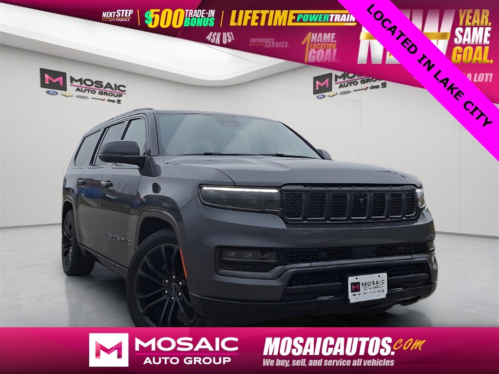 2024 Jeep Grand Wagoneer L Series II's photo