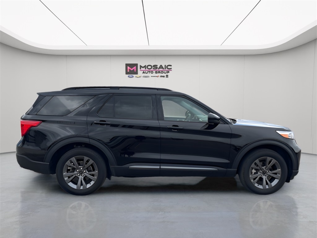 Used 2023 Ford Explorer XLT with VIN 1FMSK8DH5PGA31176 for sale in Lake City, Minnesota