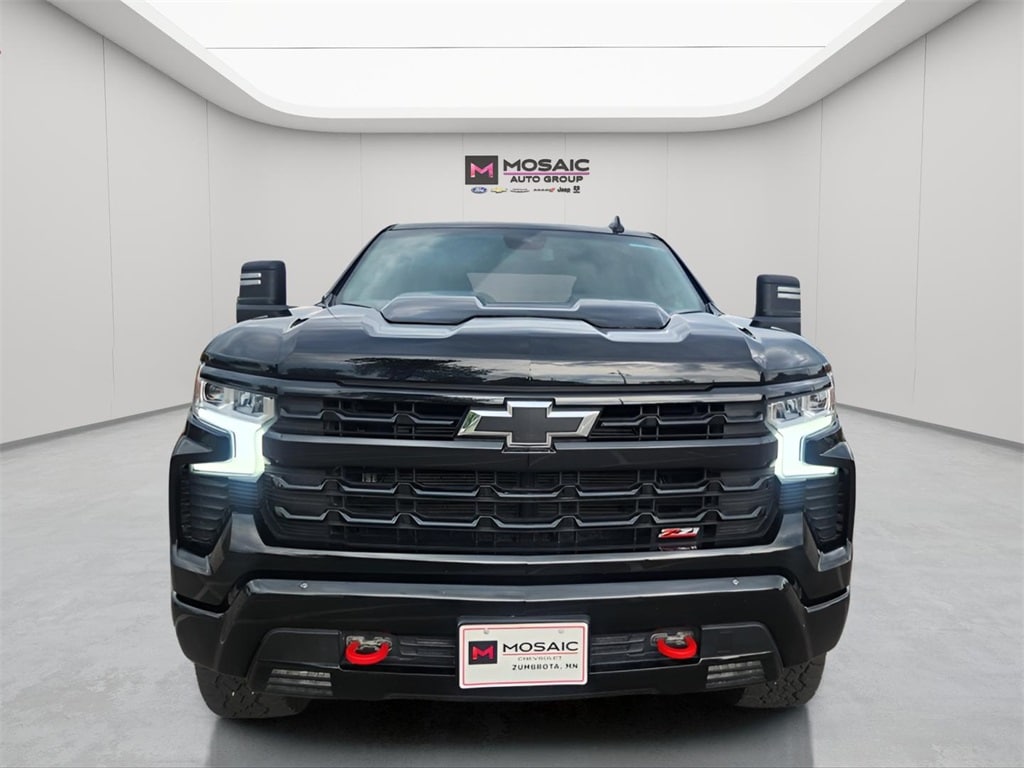 Used 2024 Chevrolet Silverado 1500 LT Trail Boss with VIN 3GCUDFED7RG219700 for sale in Lake City, Minnesota
