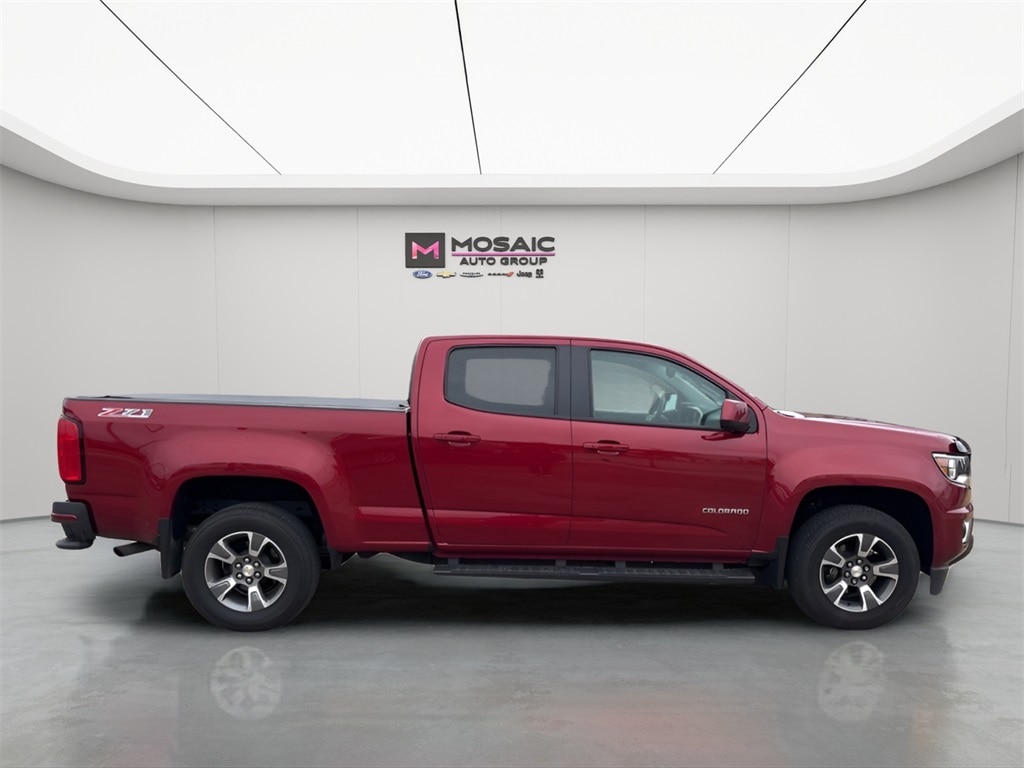 Used 2020 Chevrolet Colorado Z71 with VIN 1GCGTDEN1L1201955 for sale in Lake City, Minnesota
