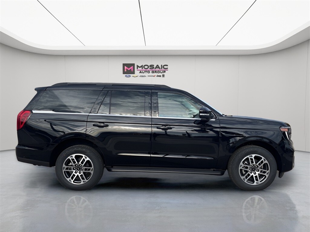 New 2025 Ford Expedition Active SUV