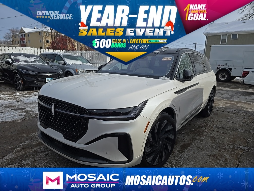 2025 Lincoln Nautilus Black Label's photo