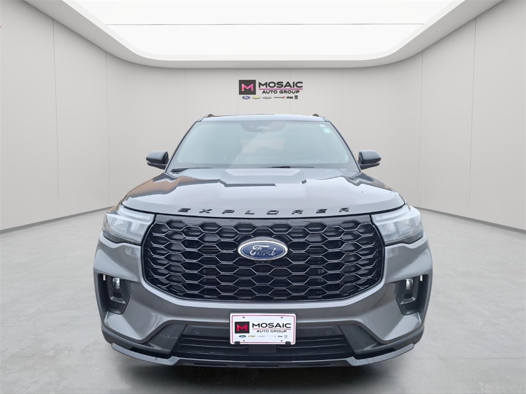 Used 2025 Ford Explorer ST-LINE with VIN 1FMUK8KH1SGB65462 for sale in Lake City, Minnesota