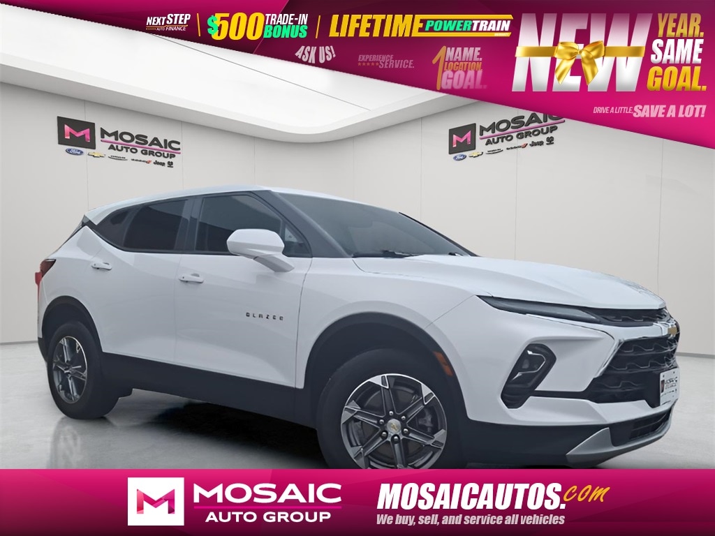 2023 Chevrolet Blazer LT's photo