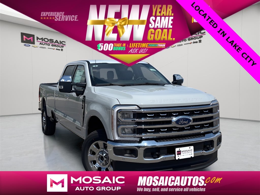 2025 Ford F-350 Super Duty Lariat's photo