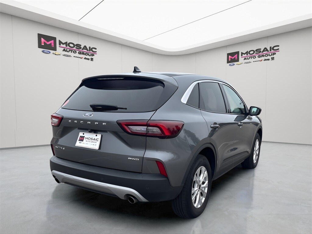 Used 2024 Ford Escape Active SUV