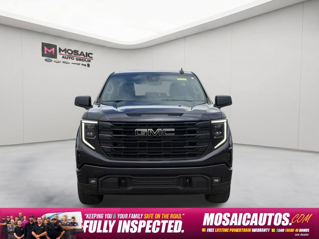 Used 2022 GMC Sierra 1500 Elevation with VIN 1GTUUCED7NZ609530 for sale in Zumbrota, Minnesota